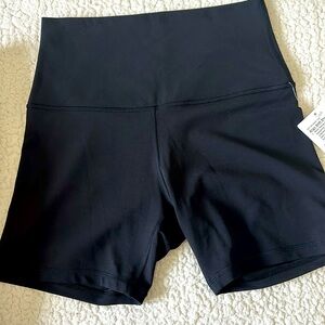 Lululemon Align 6” Short - New With Tags